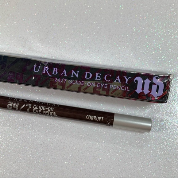 Urban Decay Corrupt Eyeliner Pencil BNIB - Picture 2 of 7